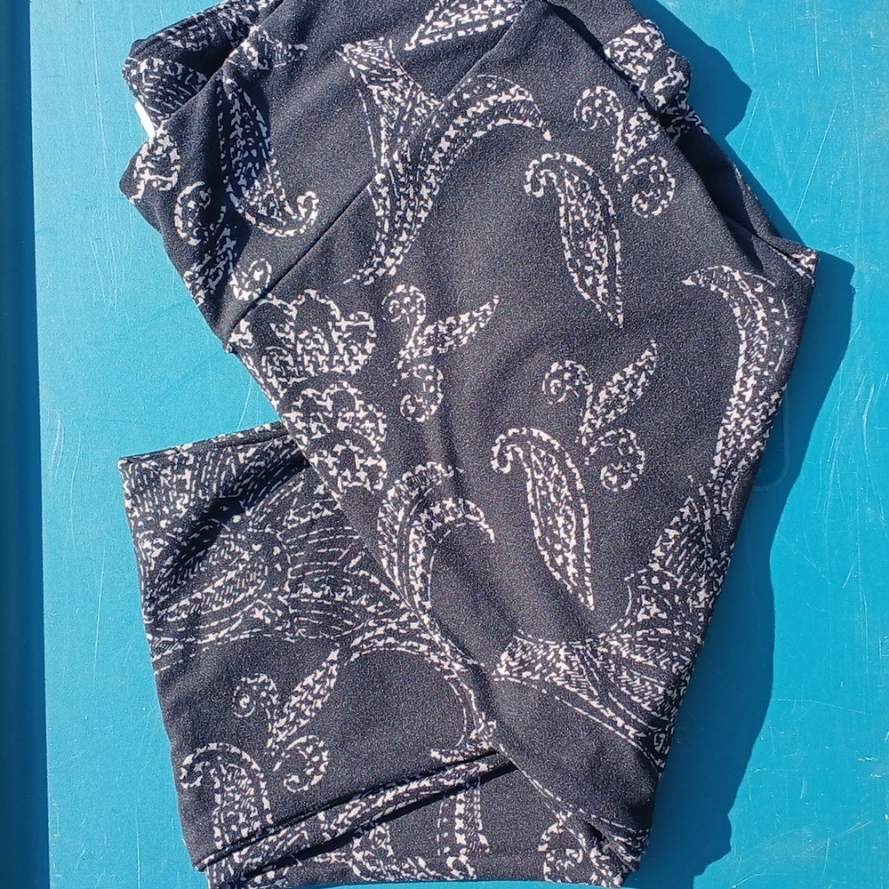 Lularoe leggings